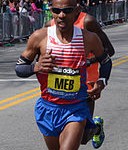 Meb_Keflezighi_in_2014_Boston_Marathon (1)