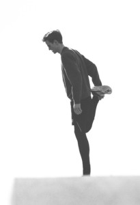 Runner Stretching Small